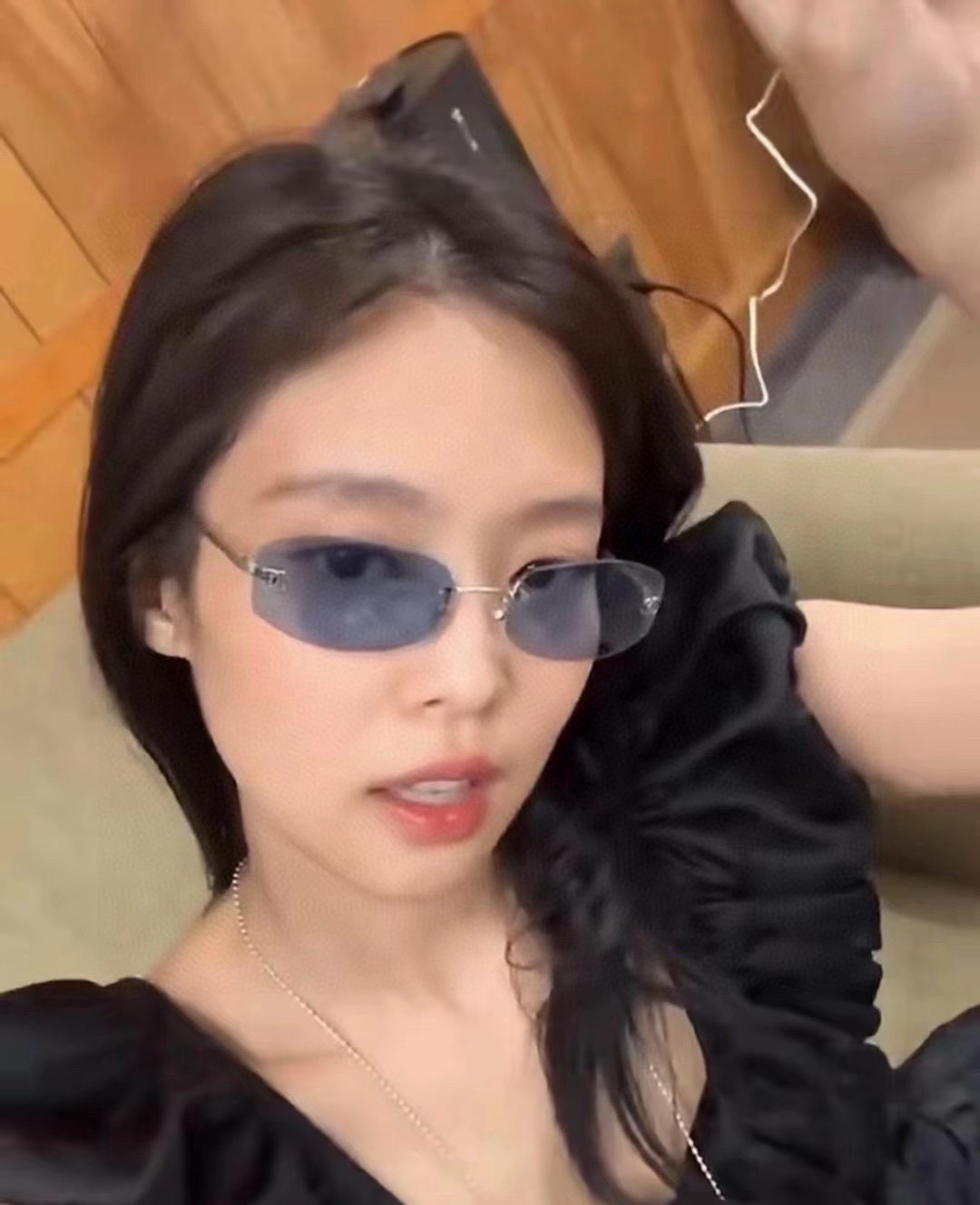 Chanel香奈儿 2025新款网红同款高级无框墨镜女素颜百搭防晒街拍小香家太阳镜 CH4002