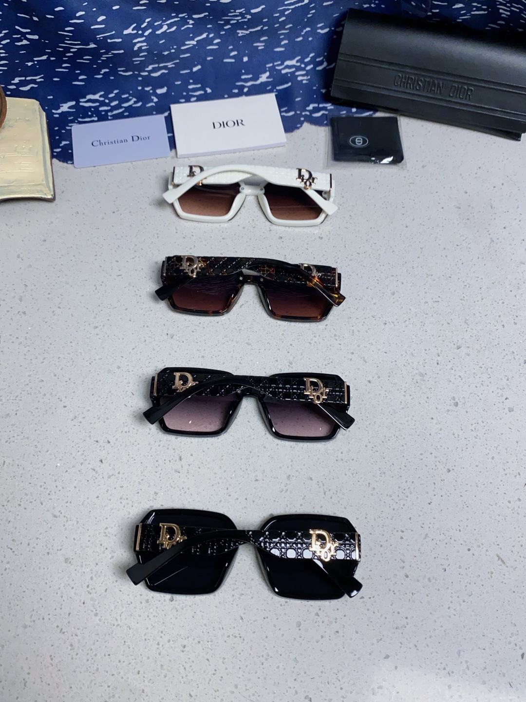 Dior迪奥 2025新款方形大框金属字母墨镜欧美时尚潮流个性网红女士太阳镜