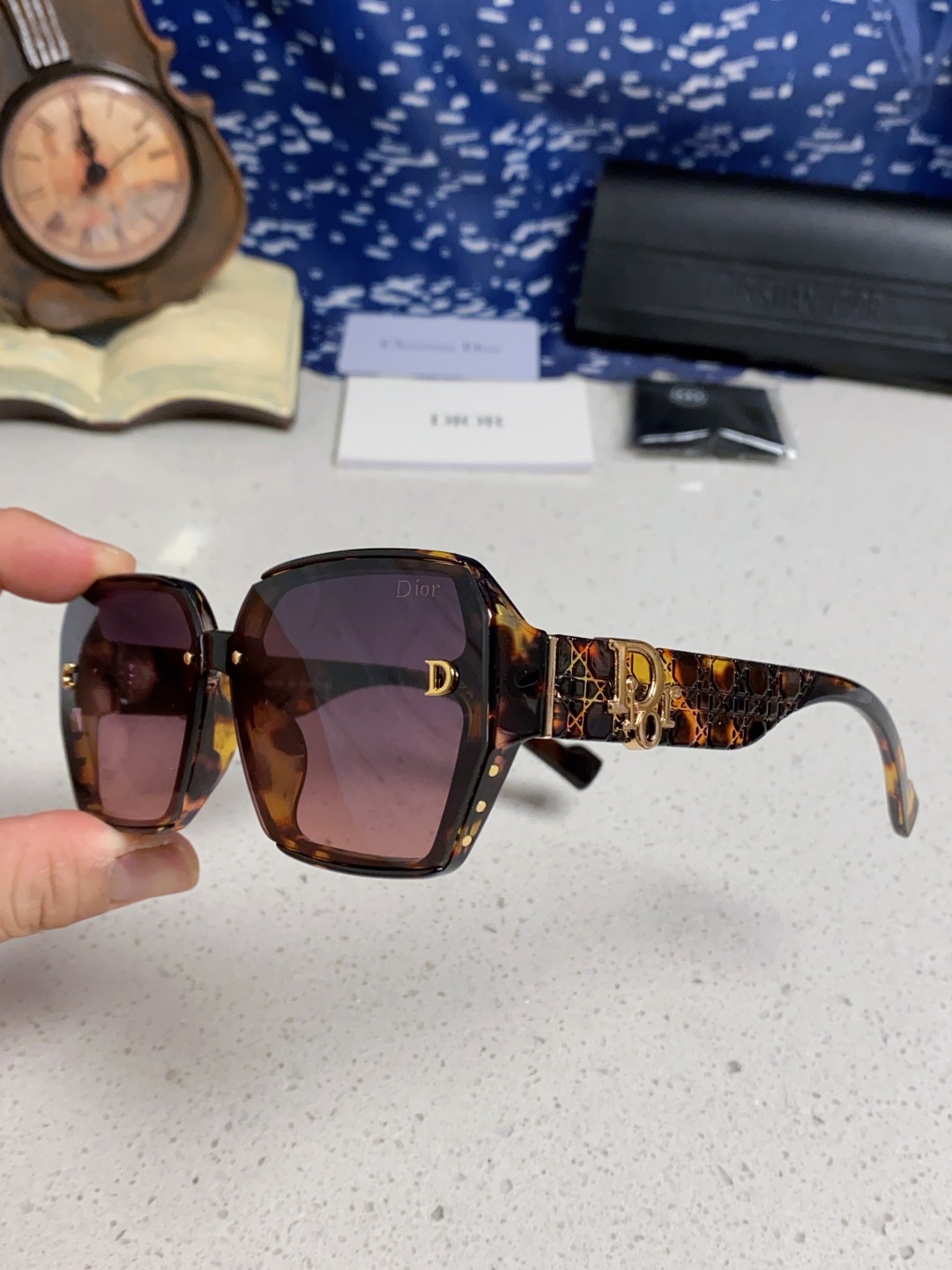 Dior迪奥 2025新款方形大框金属字母墨镜欧美时尚潮流个性网红女士太阳镜