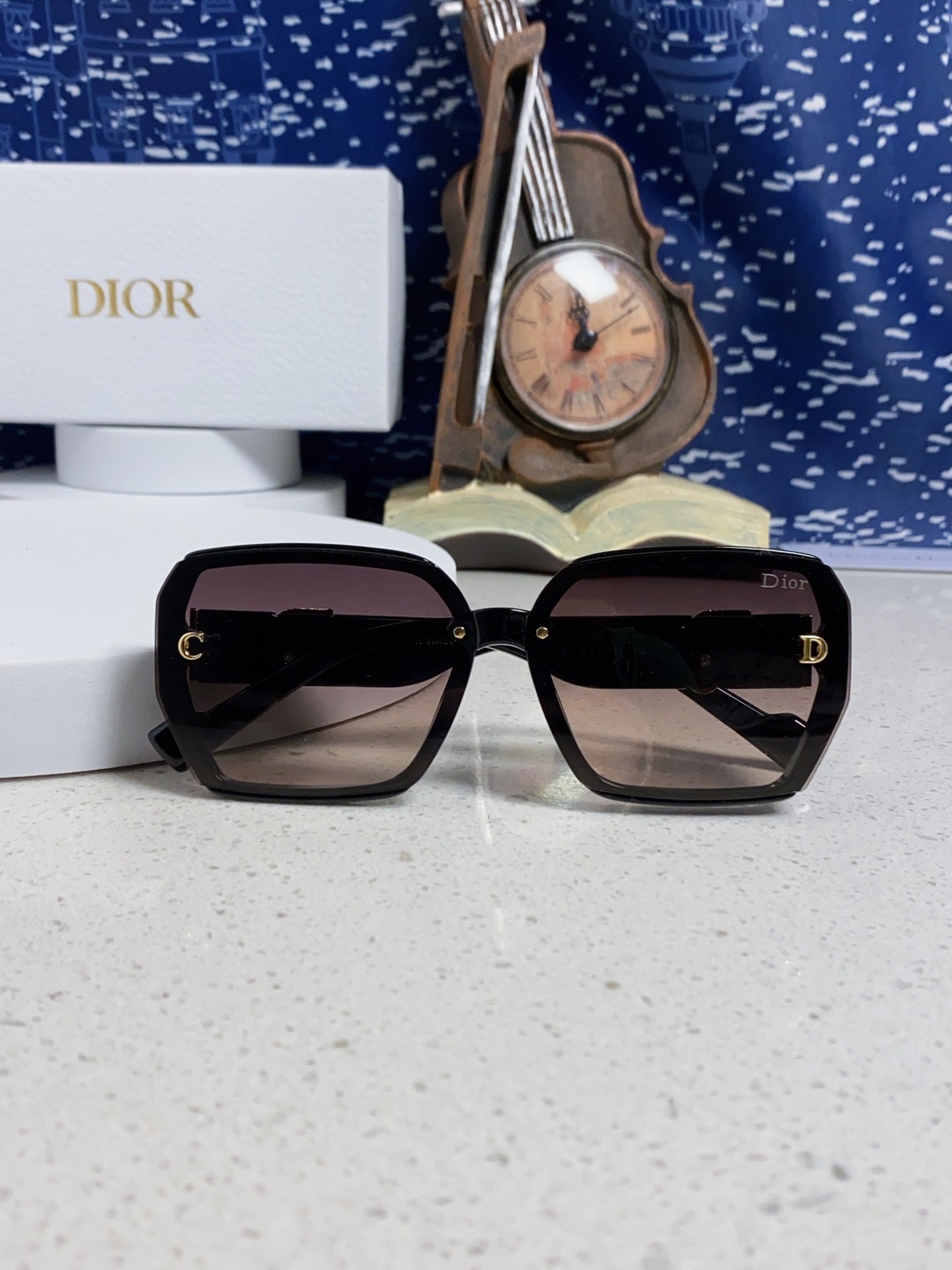 Dior迪奥 2025新款方形大框金属字母墨镜欧美时尚潮流个性网红女士太阳镜