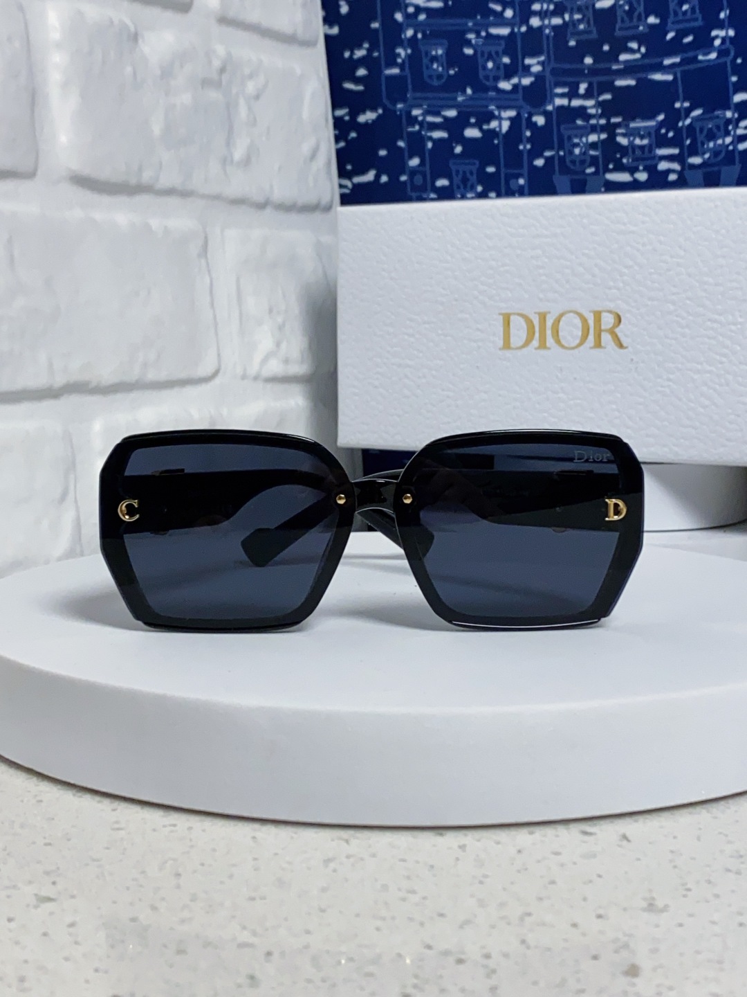 Dior迪奥 2025新款方形大框金属字母墨镜欧美时尚潮流个性网红女士太阳镜