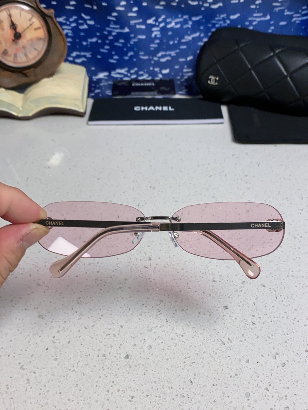 Chanel香奈儿 2025新款网红同款高级无框墨镜女素颜百搭防晒街拍小香家太阳镜 CH4002