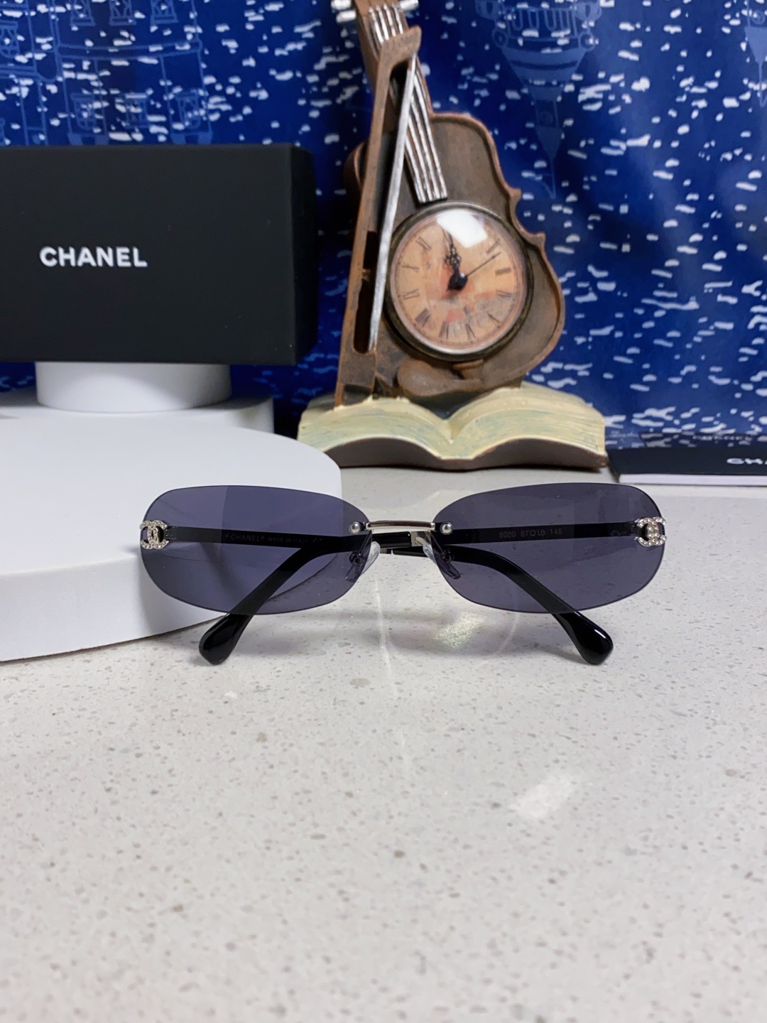 Chanel香奈儿 2025新款网红同款高级无框墨镜女素颜百搭防晒街拍小香家太阳镜 CH4002