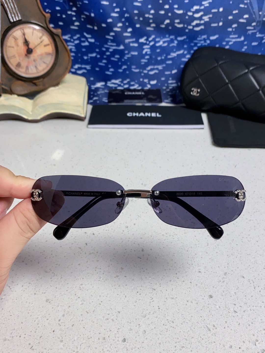 Chanel香奈儿 2025新款网红同款高级无框墨镜女素颜百搭防晒街拍小香家太阳镜 CH4002