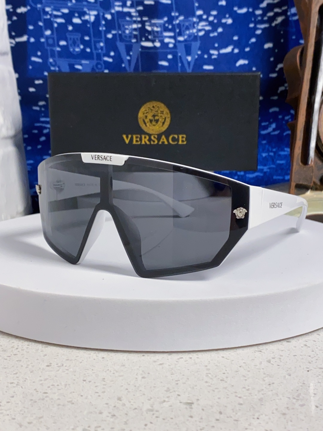 Versace范思哲 2025款欧美奢华男方框遮脸连体太阳眼欧洲站网红个性就爱吃酷墨镜