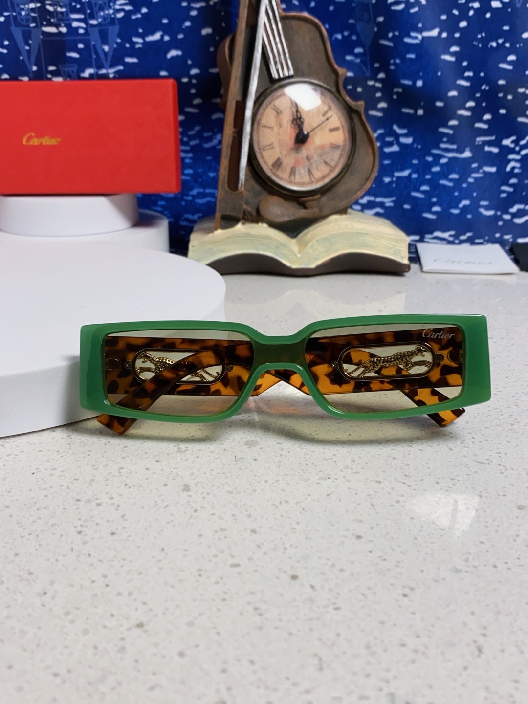 Cartier卡地亚 2025新款欧美小框太阳镜复古方型潮流豹子装饰连体墨镜跨境个性女士墨镜