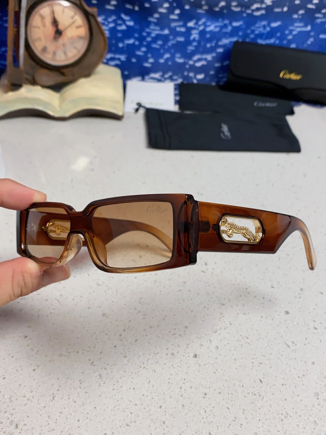 Cartier卡地亚 2025新款欧美小框太阳镜复古方型潮流豹子装饰连体墨镜跨境个性女士墨镜