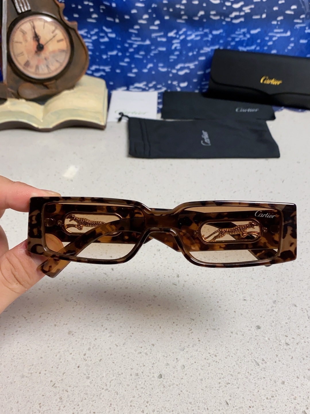 Cartier卡地亚 2025新款欧美小框太阳镜复古方型潮流豹子装饰连体墨镜跨境个性女士墨镜