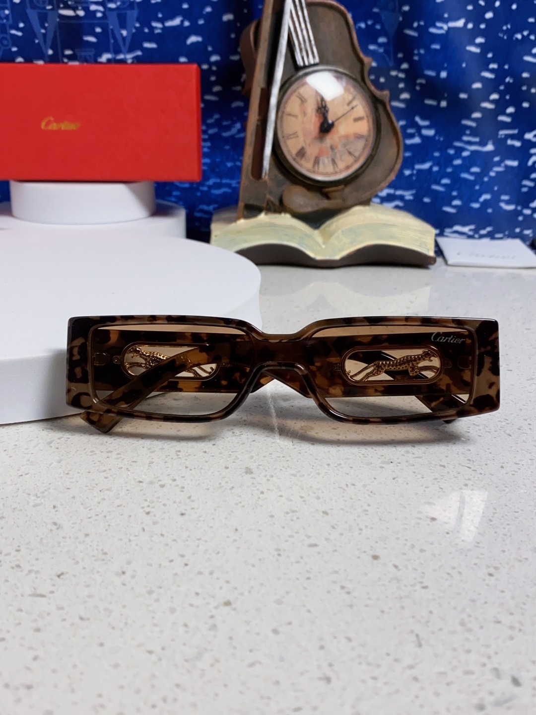 Cartier卡地亚 2025新款欧美小框太阳镜复古方型潮流豹子装饰连体墨镜跨境个性女士墨镜
