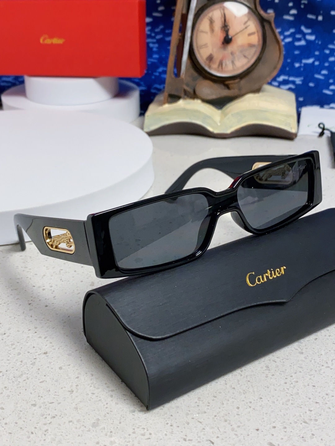 Cartier卡地亚 2025新款欧美小框太阳镜复古方型潮流豹子装饰连体墨镜跨境个性女士墨镜
