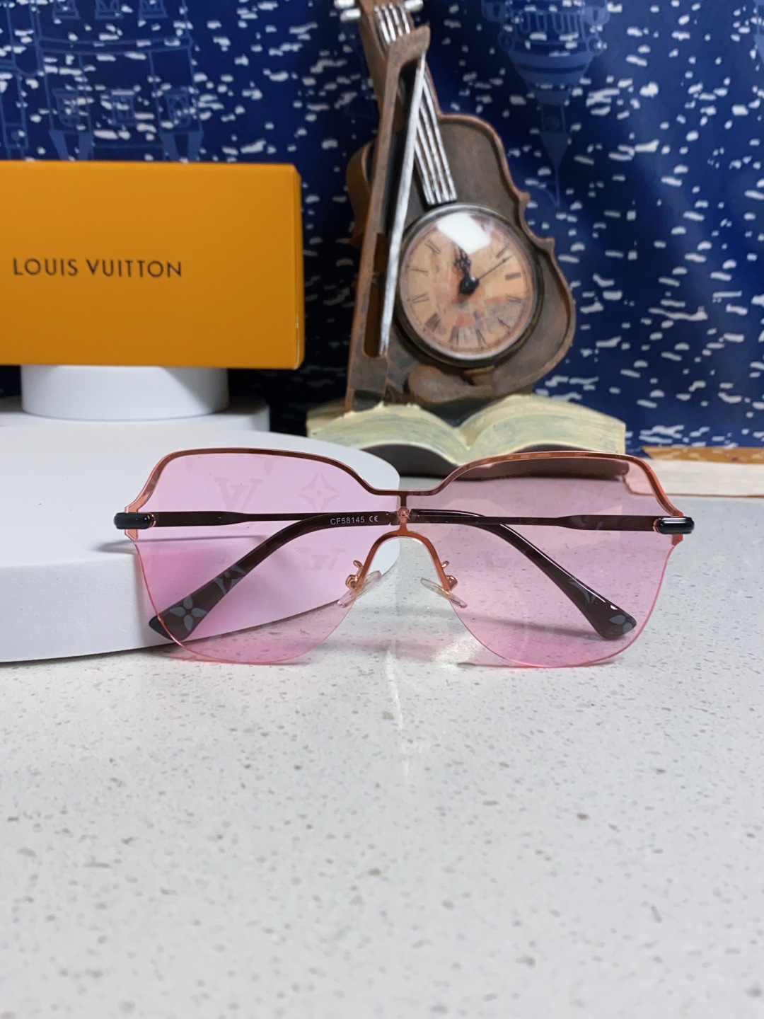 LouisVuitton路易威登 2025新款无框切边Lv字母款高级感满印花女太阳镜小红书抖音网红墨镜