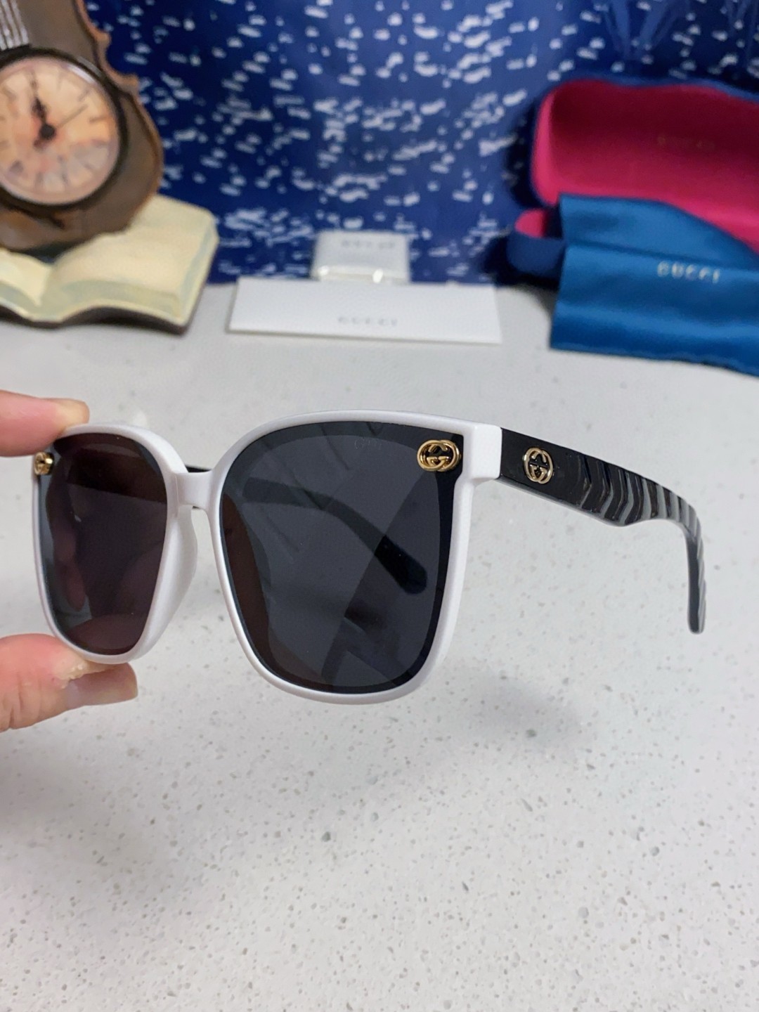 Gucci古奇 2025新款韩版防紫外线高级感网红个性时尚海边太阳镜显脸小 女士墨镜