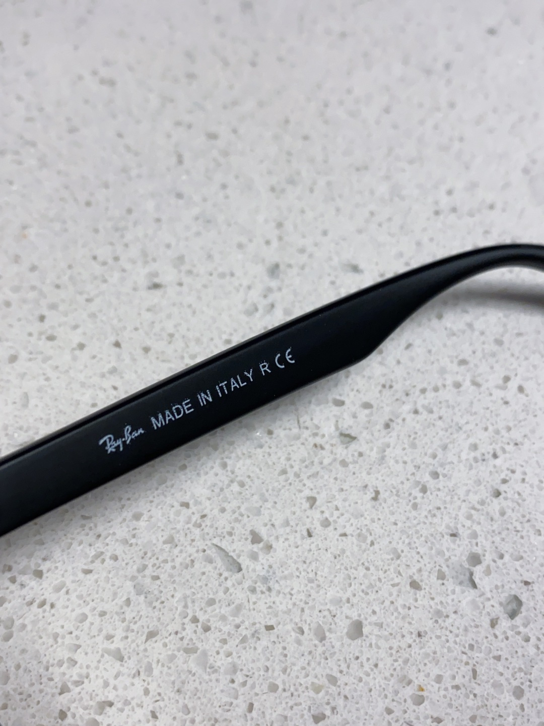 RayBan雷朋 2025新款运动墨镜连体炫彩太阳镜偏光时尚驾驶垂钓防风跑步眼镜 男女通用 RB4440