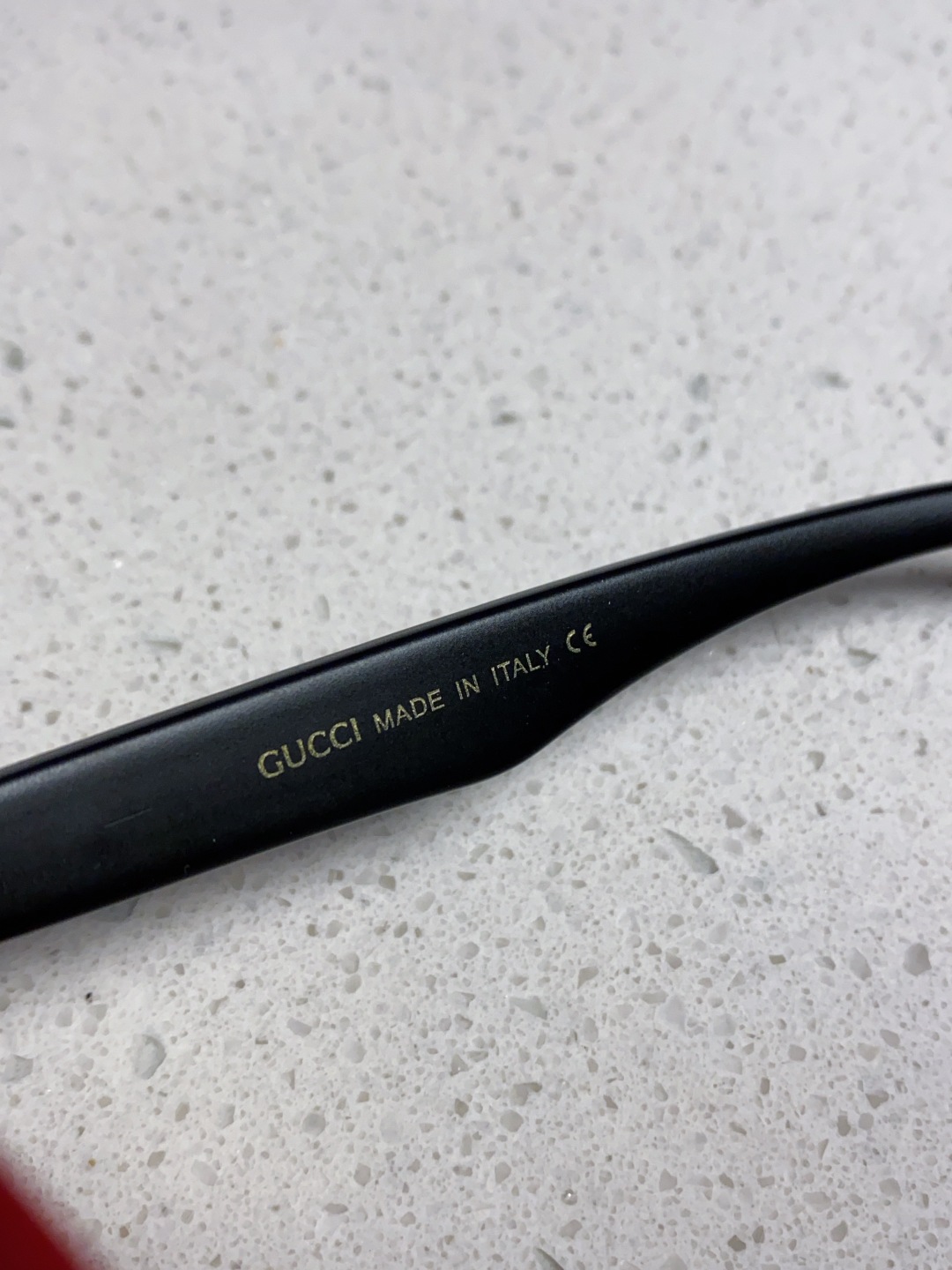 Gucci古奇 2025新款韩版防紫外线高级感网红个性时尚海边太阳镜显脸小 女士墨镜