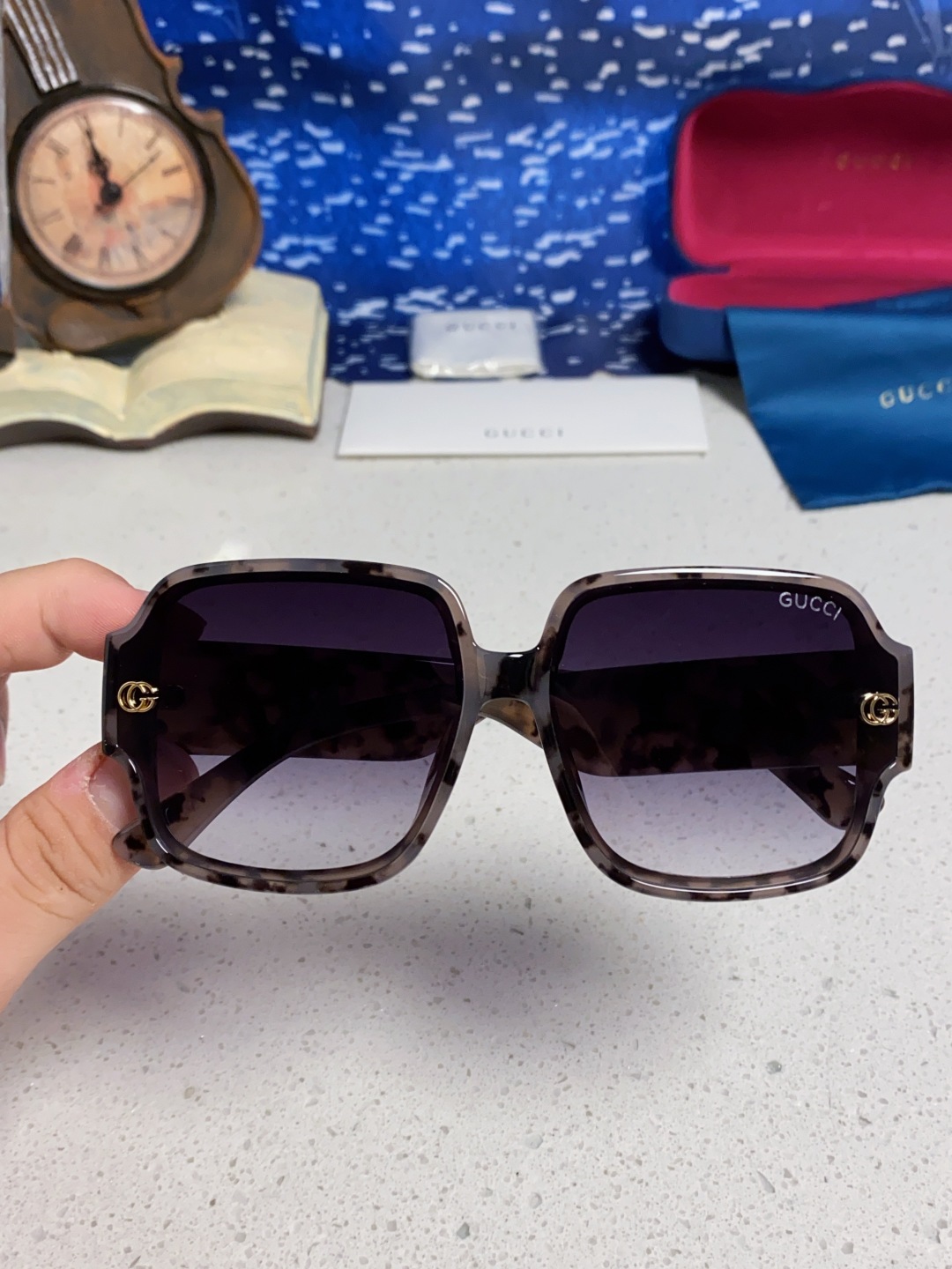 Gucci古奇 2025新款女士墨镜韩版防紫外线高级感网红个性时尚海边太阳镜显脸小 男女通用