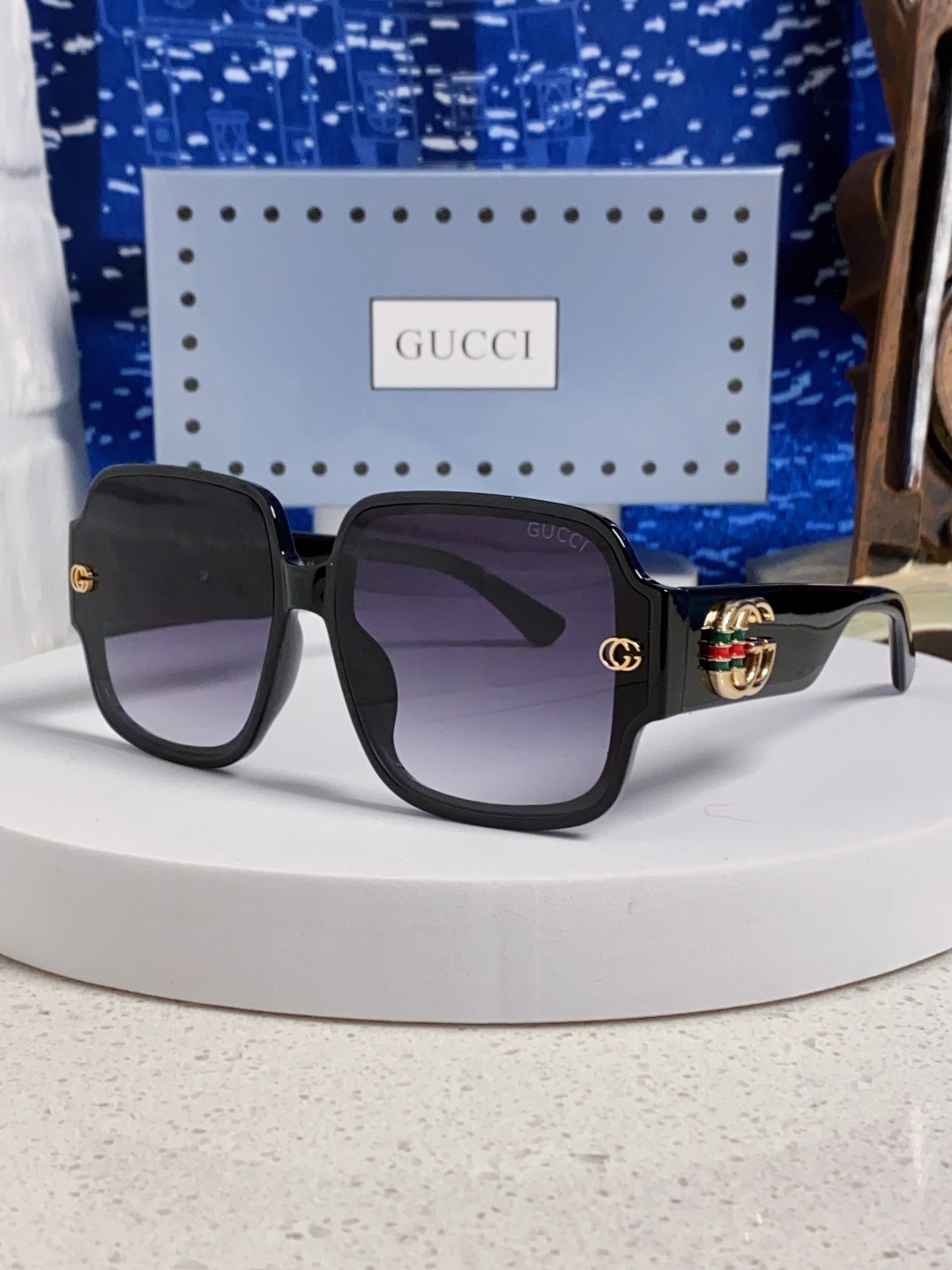 Gucci古奇 2025新款女士墨镜韩版防紫外线高级感网红个性时尚海边太阳镜显脸小 男女通用