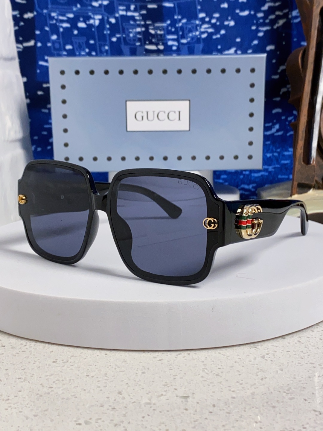 Gucci古奇 2025新款女士墨镜韩版防紫外线高级感网红个性时尚海边太阳镜显脸小 男女通用