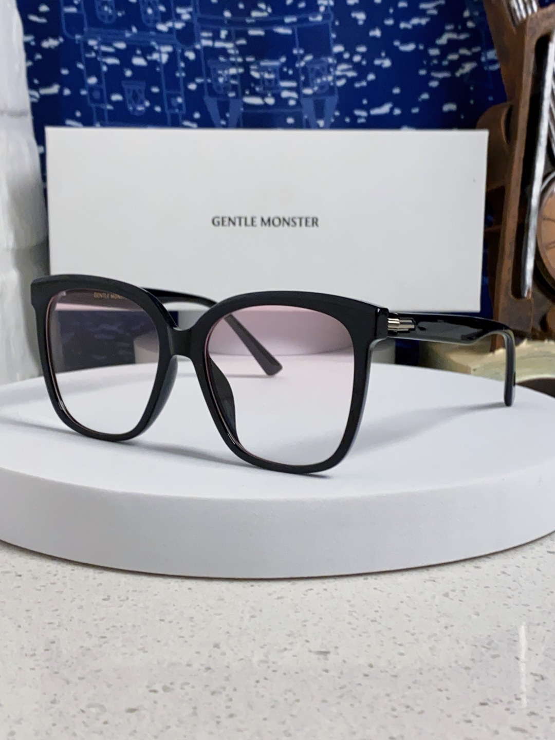  Gentle Moster(GM) GM新品大方框又一款百搭眼镜框墨镜 潮人必备 造型设计  型号：L