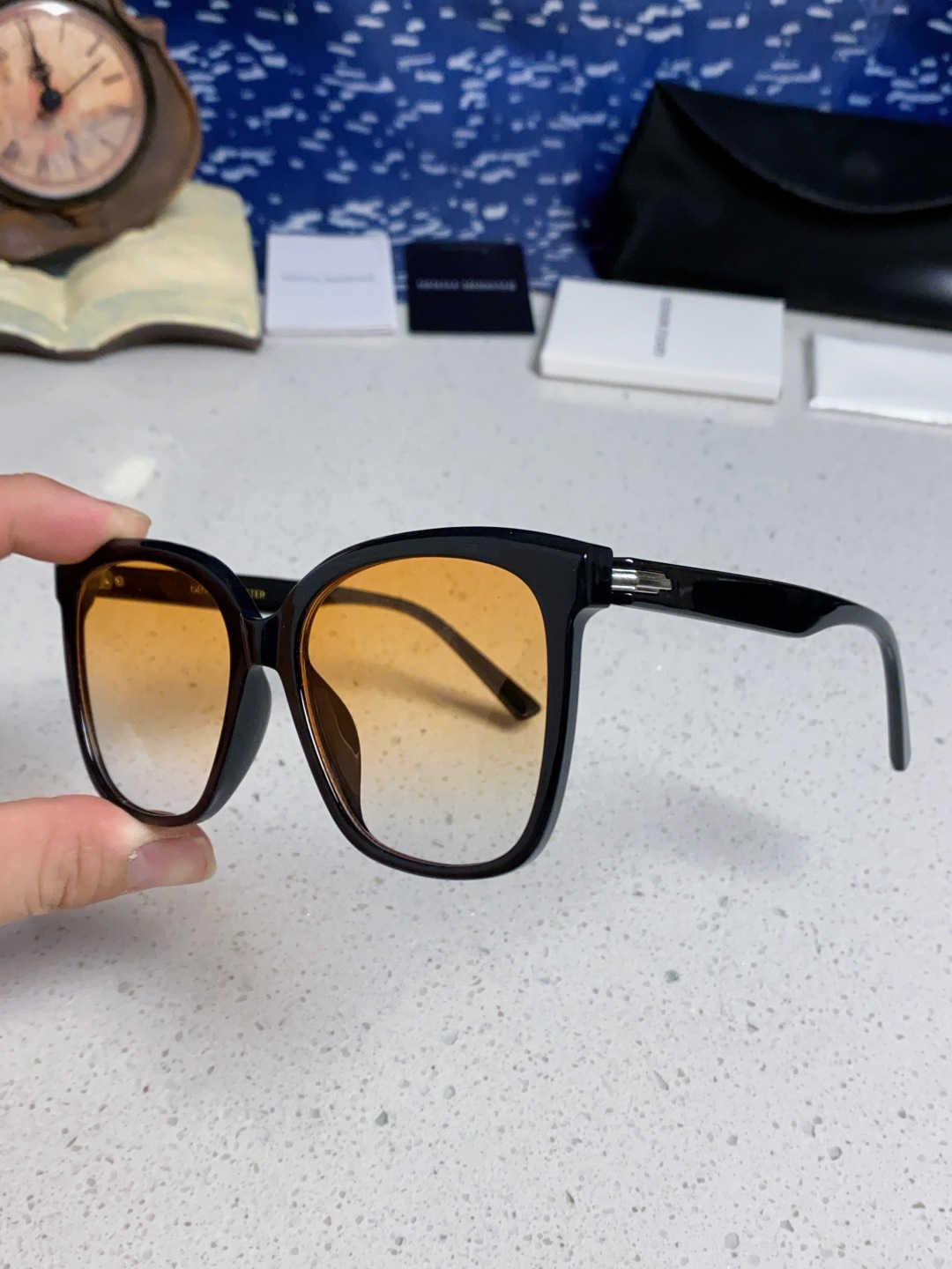  Gentle Moster(GM) GM新品大方框又一款百搭眼镜框墨镜 潮人必备 造型设计  型号：L