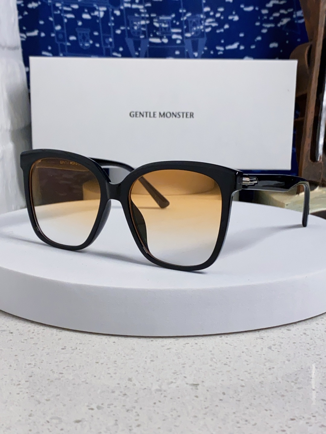  Gentle Moster(GM) GM新品大方框又一款百搭眼镜框墨镜 潮人必备 造型设计  型号：L