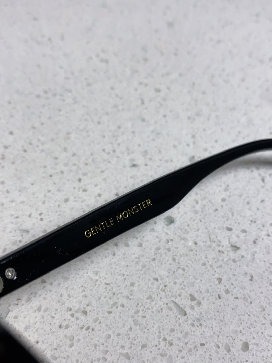  Gentle Moster(GM) GM新品大方框又一款百搭眼镜框墨镜 潮人必备 造型设计  型号：L