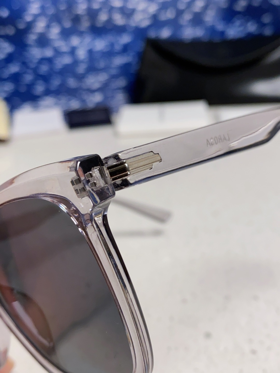  Gentle Moster(GM) GM新品大方框又一款百搭眼镜框墨镜 潮人必备 造型设计  型号：L