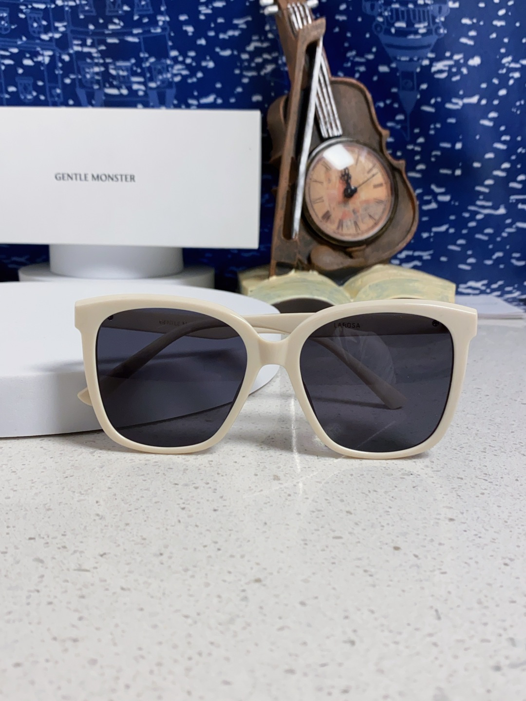  Gentle Moster(GM) GM新品大方框又一款百搭眼镜框墨镜 潮人必备 造型设计  型号：L