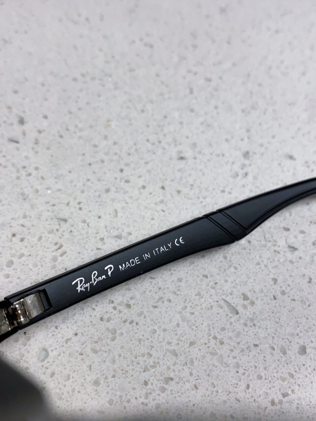 Rayban雷朋 2025新款豪华雷家时尚男士驾驶偏光太阳镜户外骑行运动眼镜防强光墨镜 RB69024