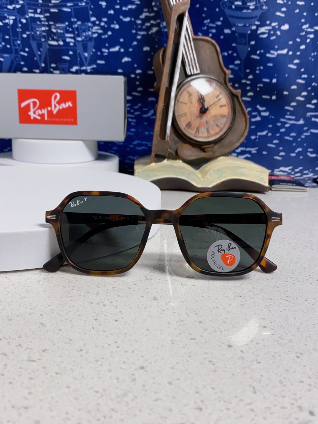  RayBan雷朋 2025新款 黑框运动偏光太阳镜 椭圆形 男女通用太阳镜 RB2194