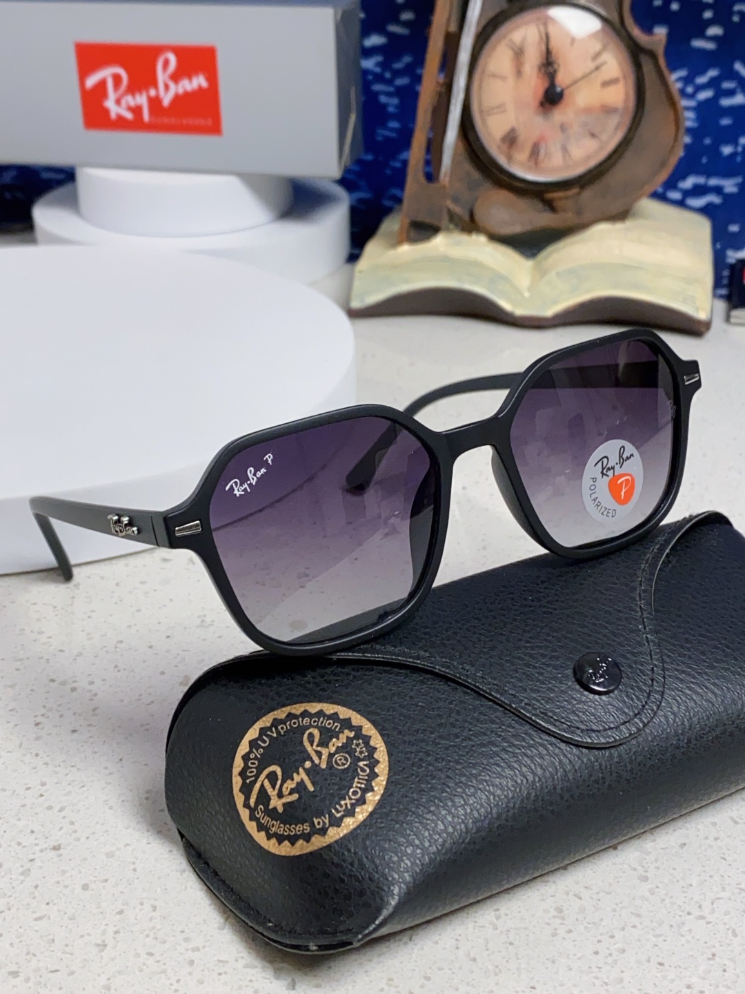 RayBan雷朋 2025新款 黑框运动偏光太阳镜 椭圆形 男女通用太阳镜 RB2194