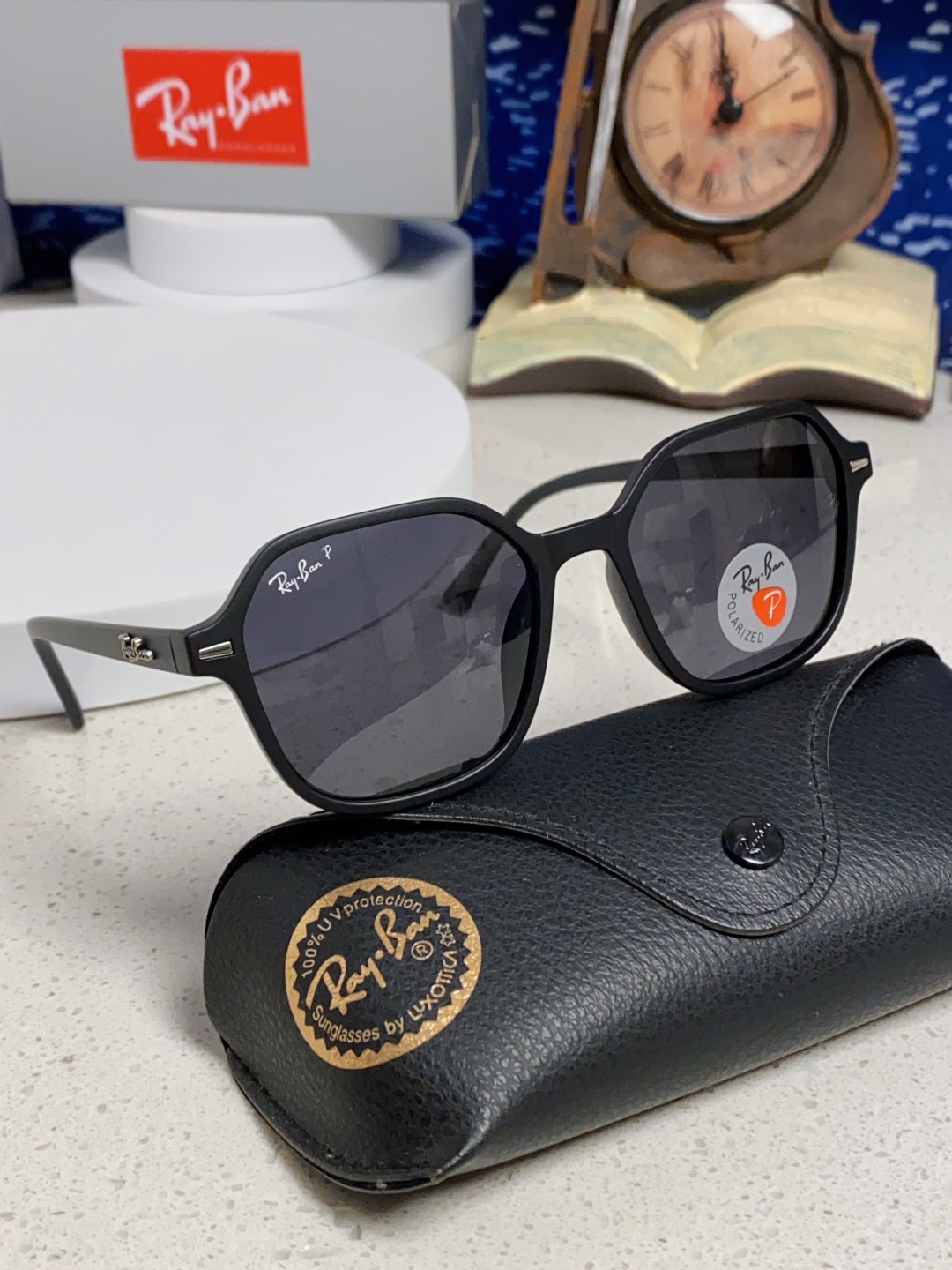 RayBan雷朋 2025新款 黑框运动偏光太阳镜 椭圆形 男女通用太阳镜 RB2194