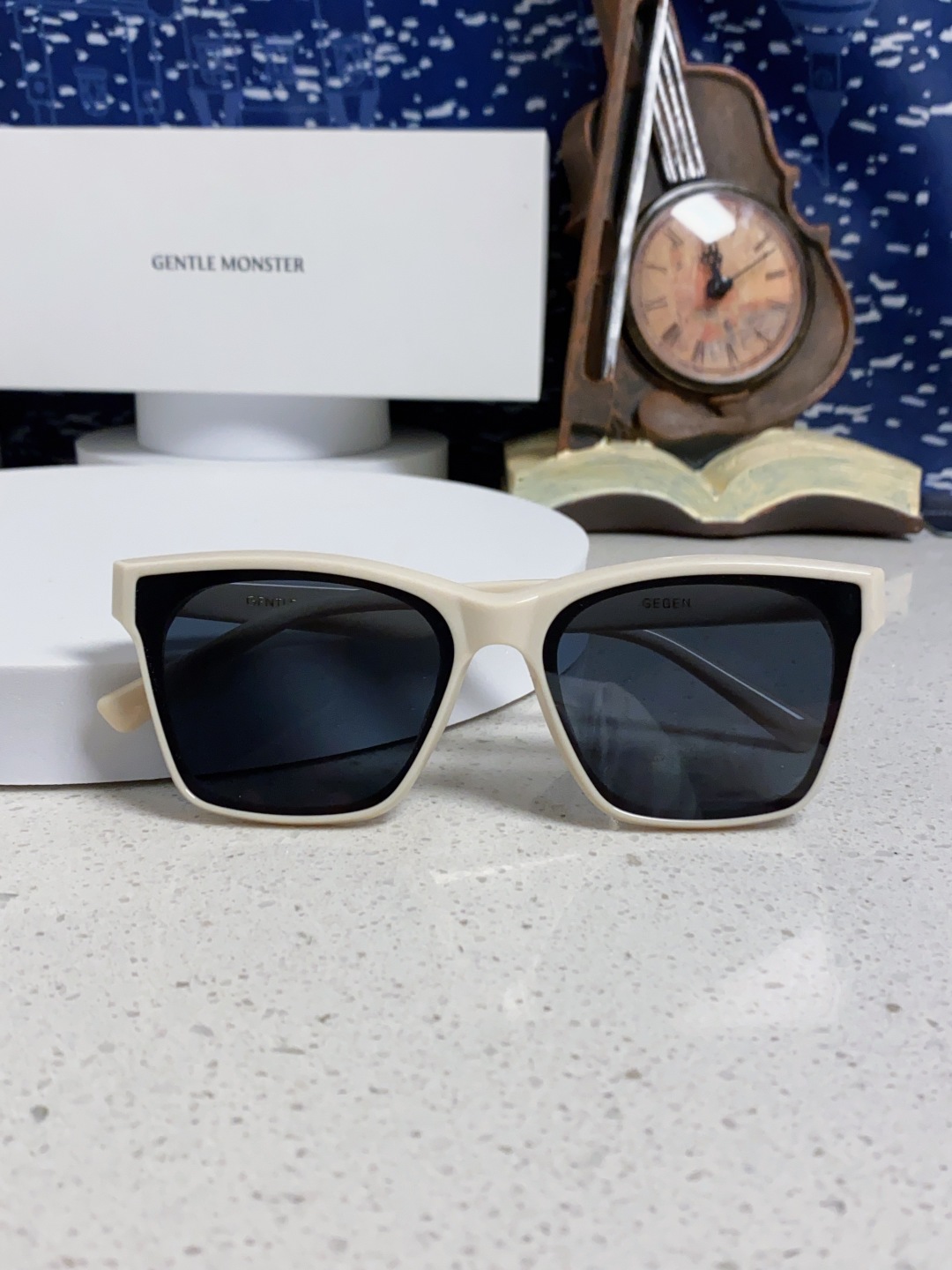Gentle Moster(GM) 新款方框太阳眼镜女圆脸 时尚遮阳墨镜男防紫外线 型号：GEGEN