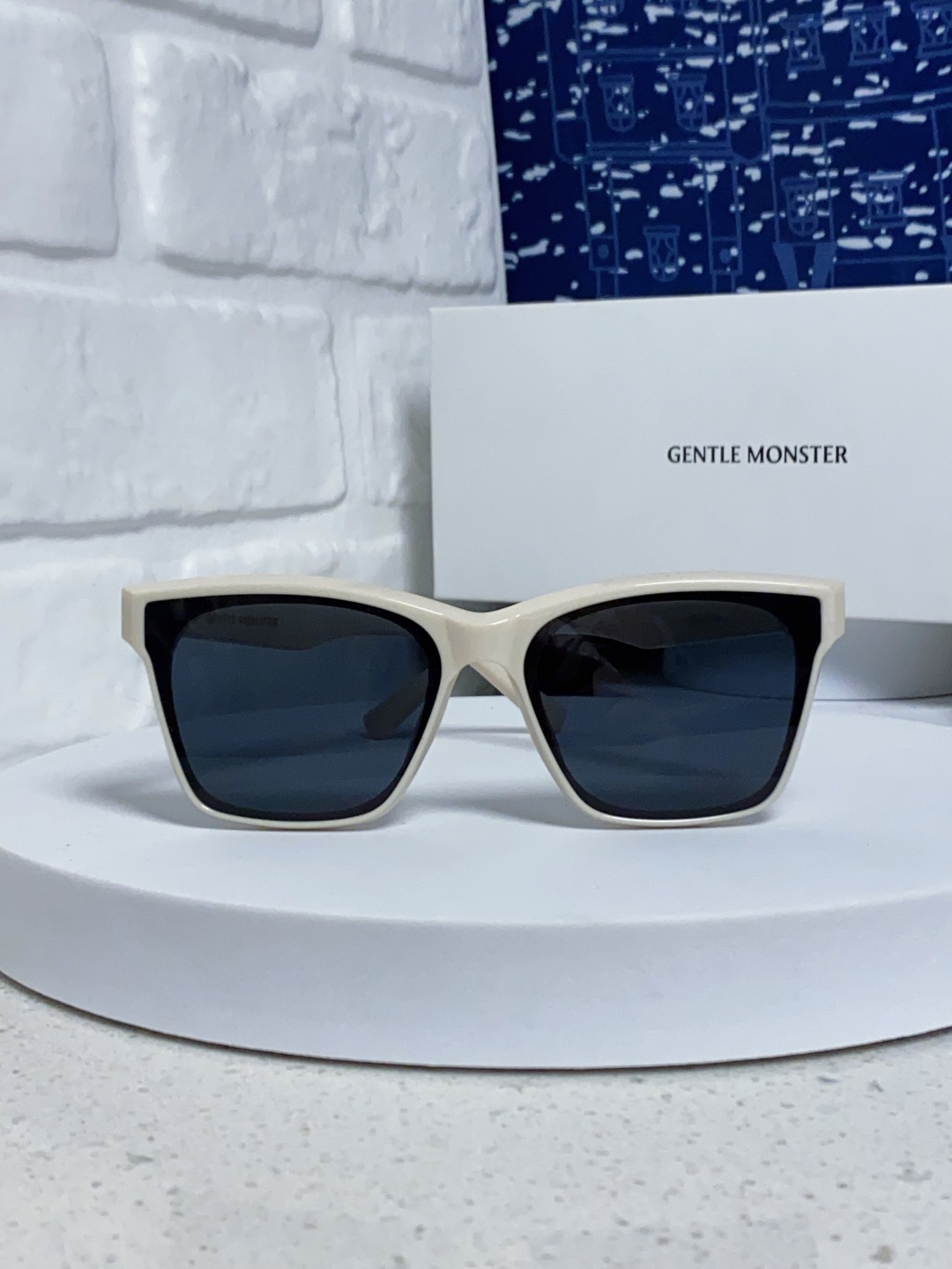 Gentle Moster(GM) 新款方框太阳眼镜女圆脸 时尚遮阳墨镜男防紫外线 型号：GEGEN