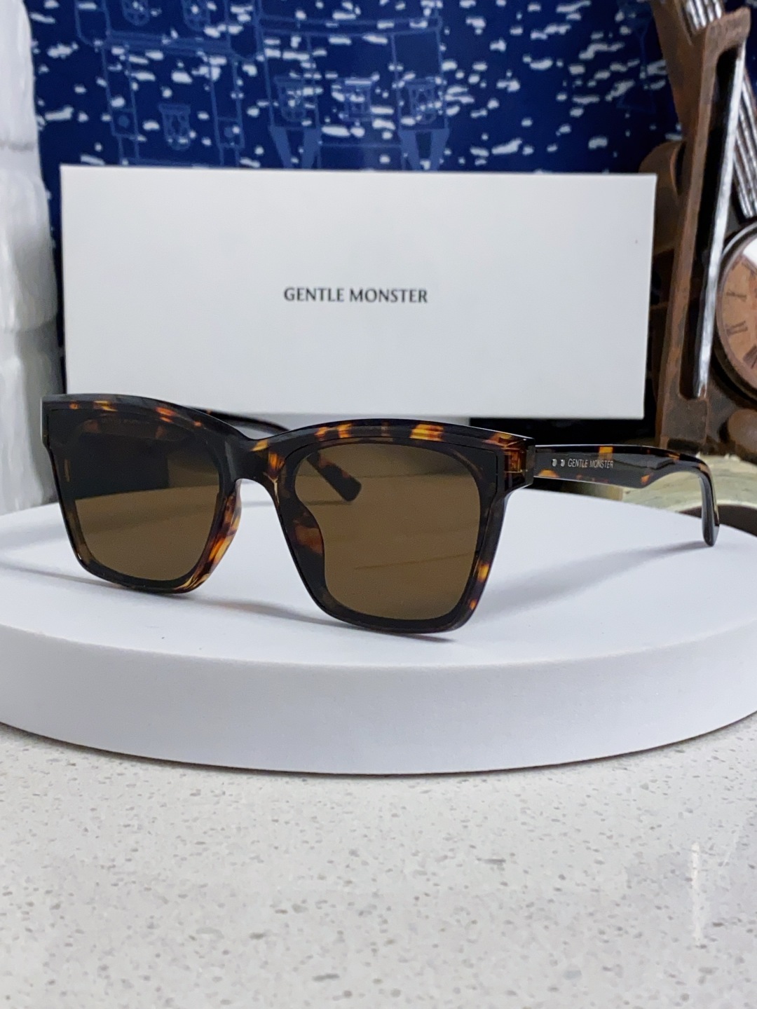 Gentle Moster(GM) 新款方框太阳眼镜女圆脸 时尚遮阳墨镜男防紫外线 型号：GEGEN