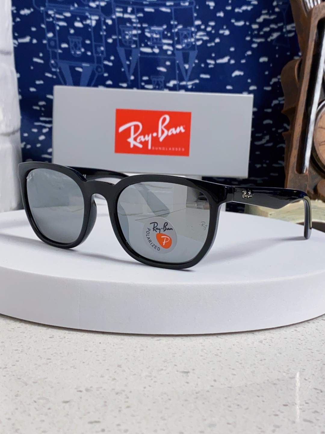 RayBan雷朋 2025新款男女偏光墨镜欧美高端时尚潮流太阳镜户外旅行防晒街拍眼镜 RB43901