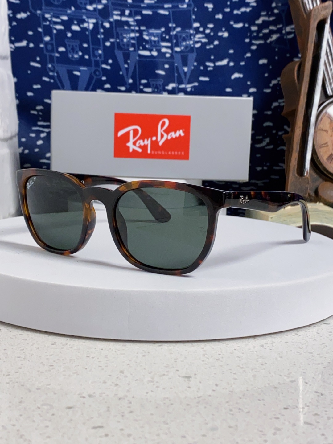 RayBan雷朋 2025新款男女偏光墨镜欧美高端时尚潮流太阳镜户外旅行防晒街拍眼镜 RB43901