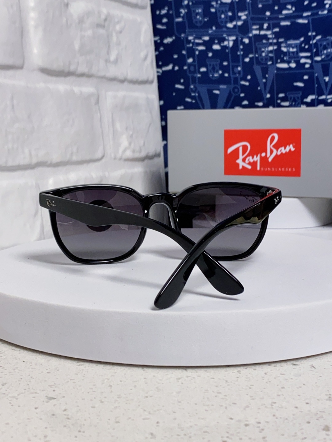 RayBan雷朋 2025新款男女偏光墨镜欧美高端时尚潮流太阳镜户外旅行防晒街拍眼镜 RB43901