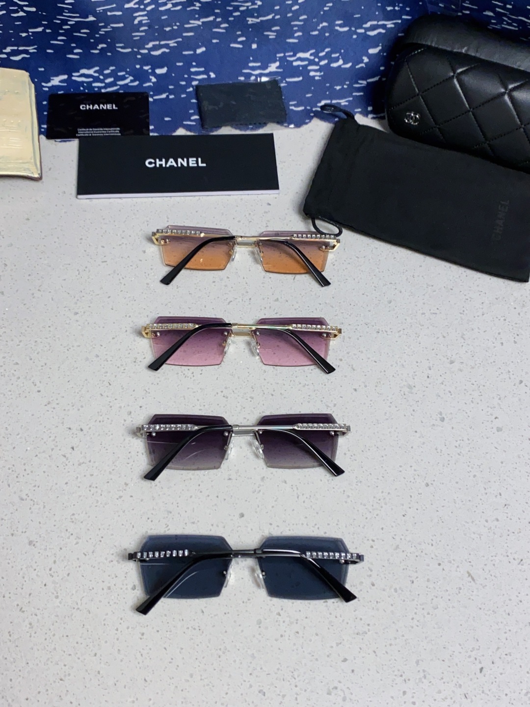 Chanel香奈儿 2025新款欧美复古无框切边墨镜男女潮朋克风金属小方框长方形窄框太阳眼镜 带钻