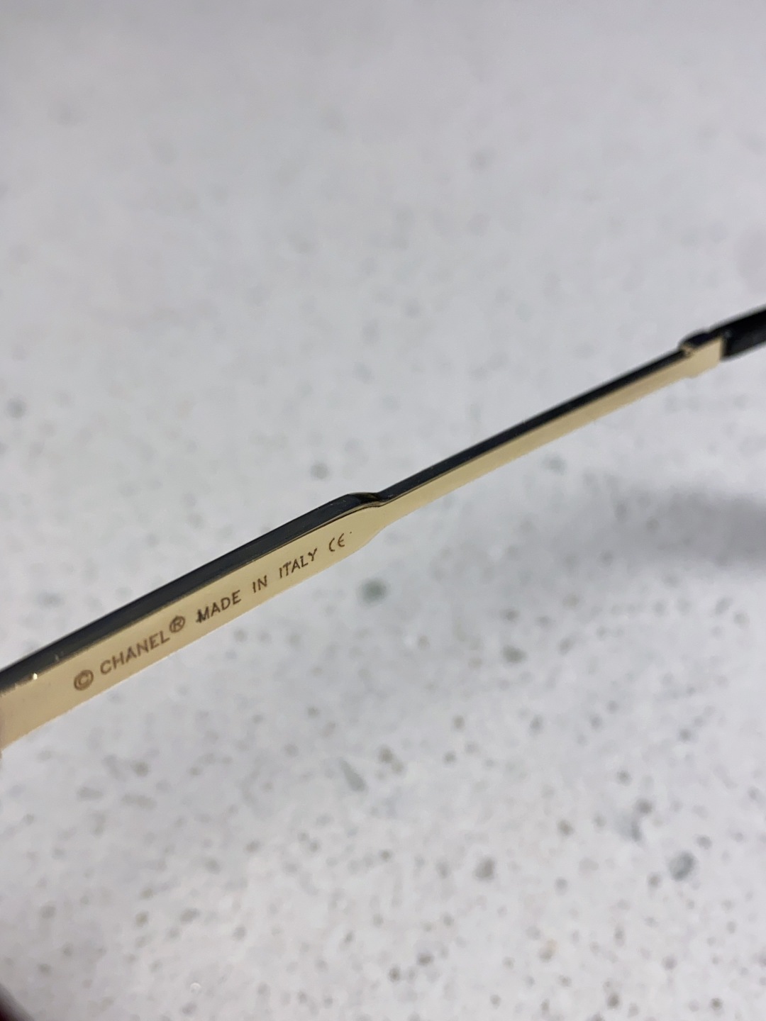 Chanel香奈儿 2025新款欧美复古无框切边墨镜男女潮朋克风金属小方框长方形窄框太阳眼镜 带钻