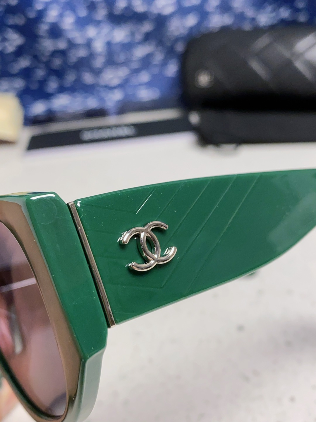  Chanel香奈儿 24新品墨镜女方圆脸太阳眼镜偏光猫眼镜框  宽腿 网红爆款 女士墨镜