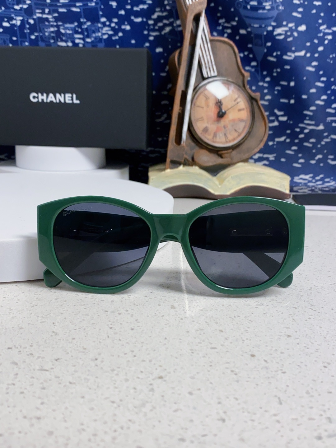  Chanel香奈儿 24新品墨镜女方圆脸太阳眼镜偏光猫眼镜框  宽腿 网红爆款 女士墨镜