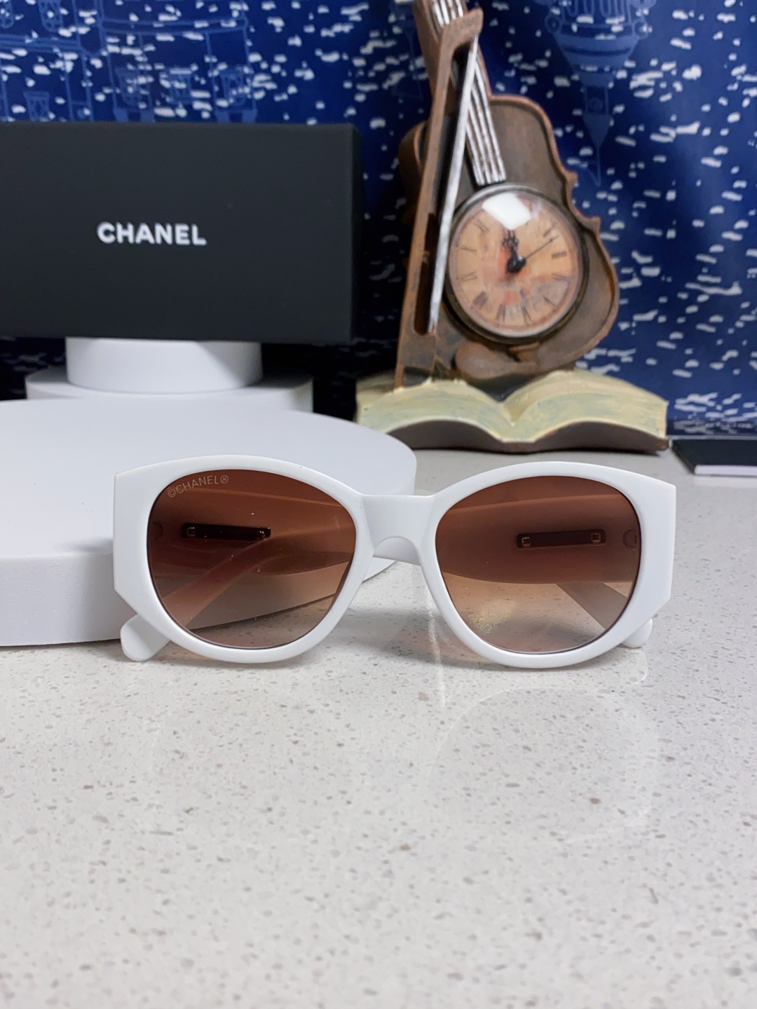  Chanel香奈儿 24新品墨镜女方圆脸太阳眼镜偏光猫眼镜框  宽腿 网红爆款 女士墨镜