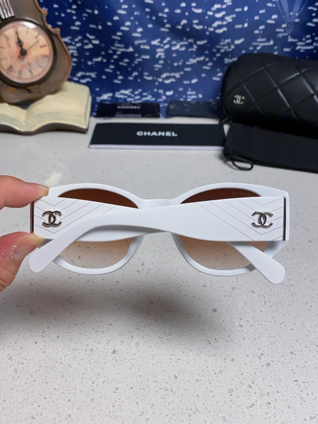  Chanel香奈儿 24新品墨镜女方圆脸太阳眼镜偏光猫眼镜框  宽腿 网红爆款 女士墨镜