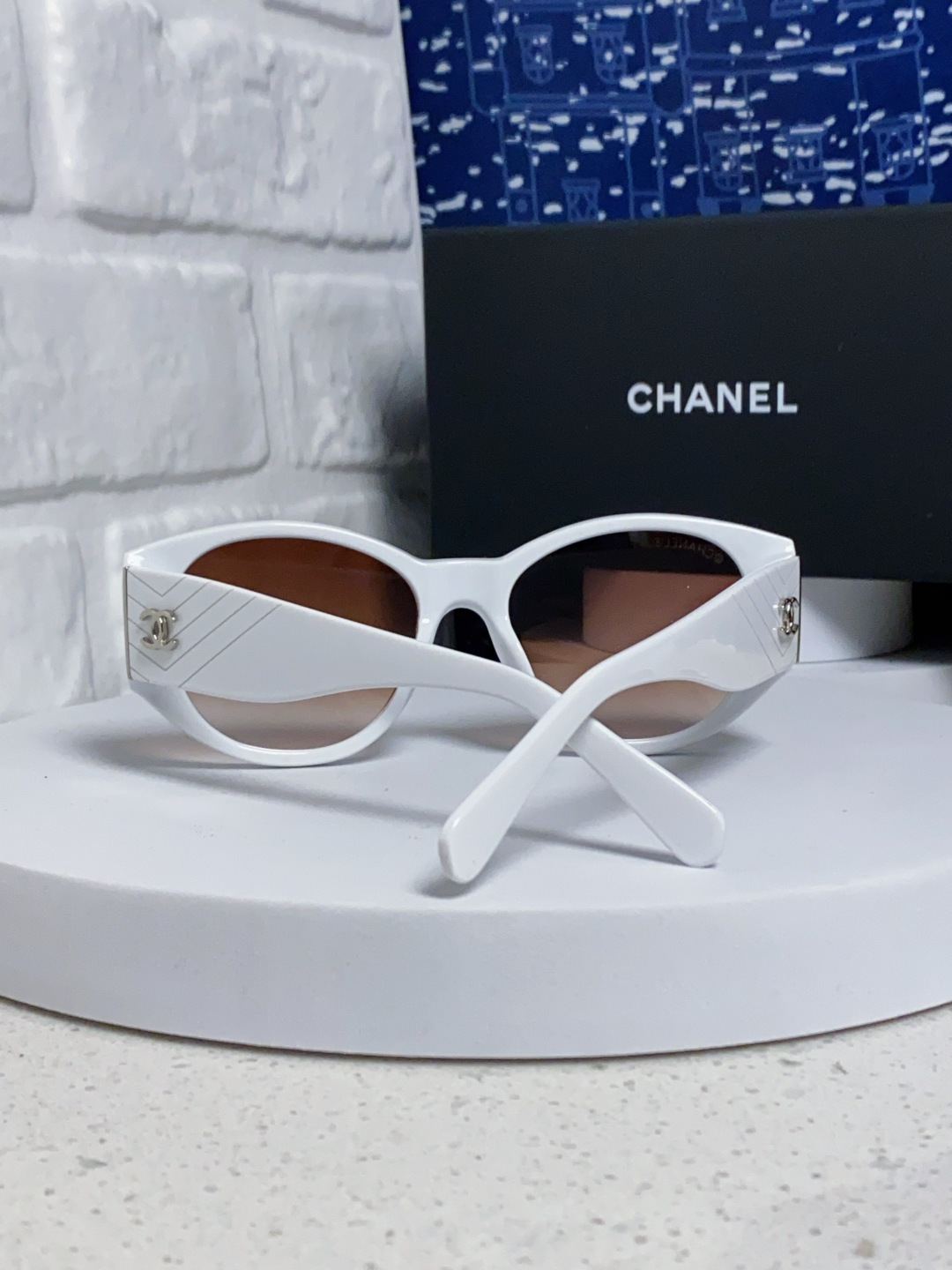  Chanel香奈儿 24新品墨镜女方圆脸太阳眼镜偏光猫眼镜框  宽腿 网红爆款 女士墨镜