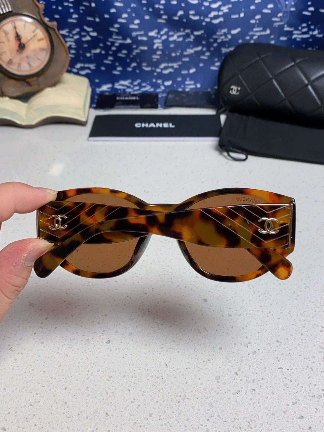  Chanel香奈儿 24新品墨镜女方圆脸太阳眼镜偏光猫眼镜框  宽腿 网红爆款 女士墨镜