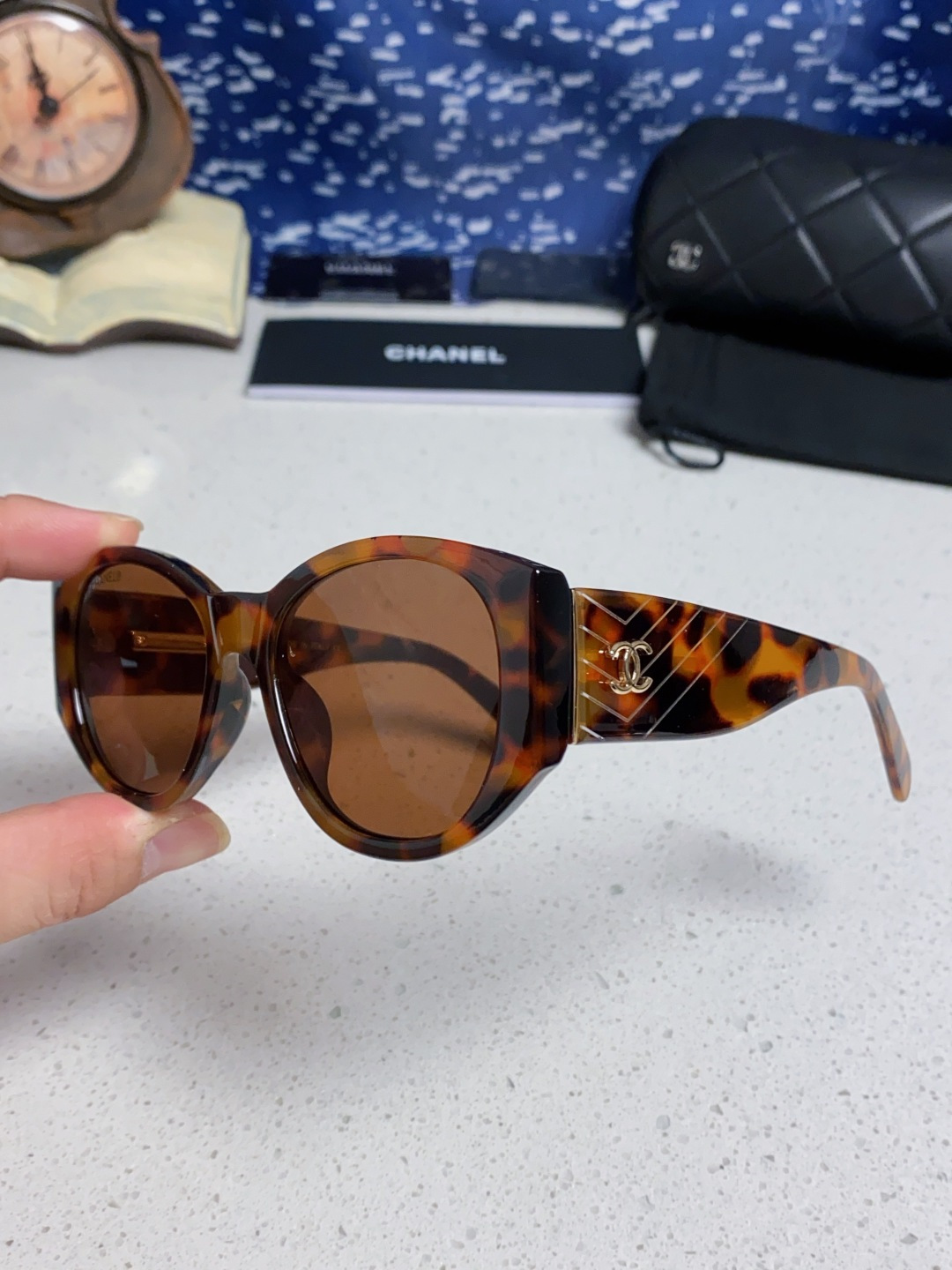  Chanel香奈儿 24新品墨镜女方圆脸太阳眼镜偏光猫眼镜框  宽腿 网红爆款 女士墨镜