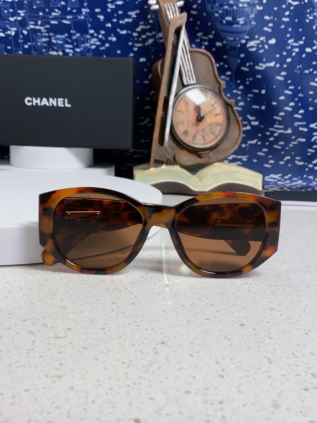  Chanel香奈儿 24新品墨镜女方圆脸太阳眼镜偏光猫眼镜框  宽腿 网红爆款 女士墨镜