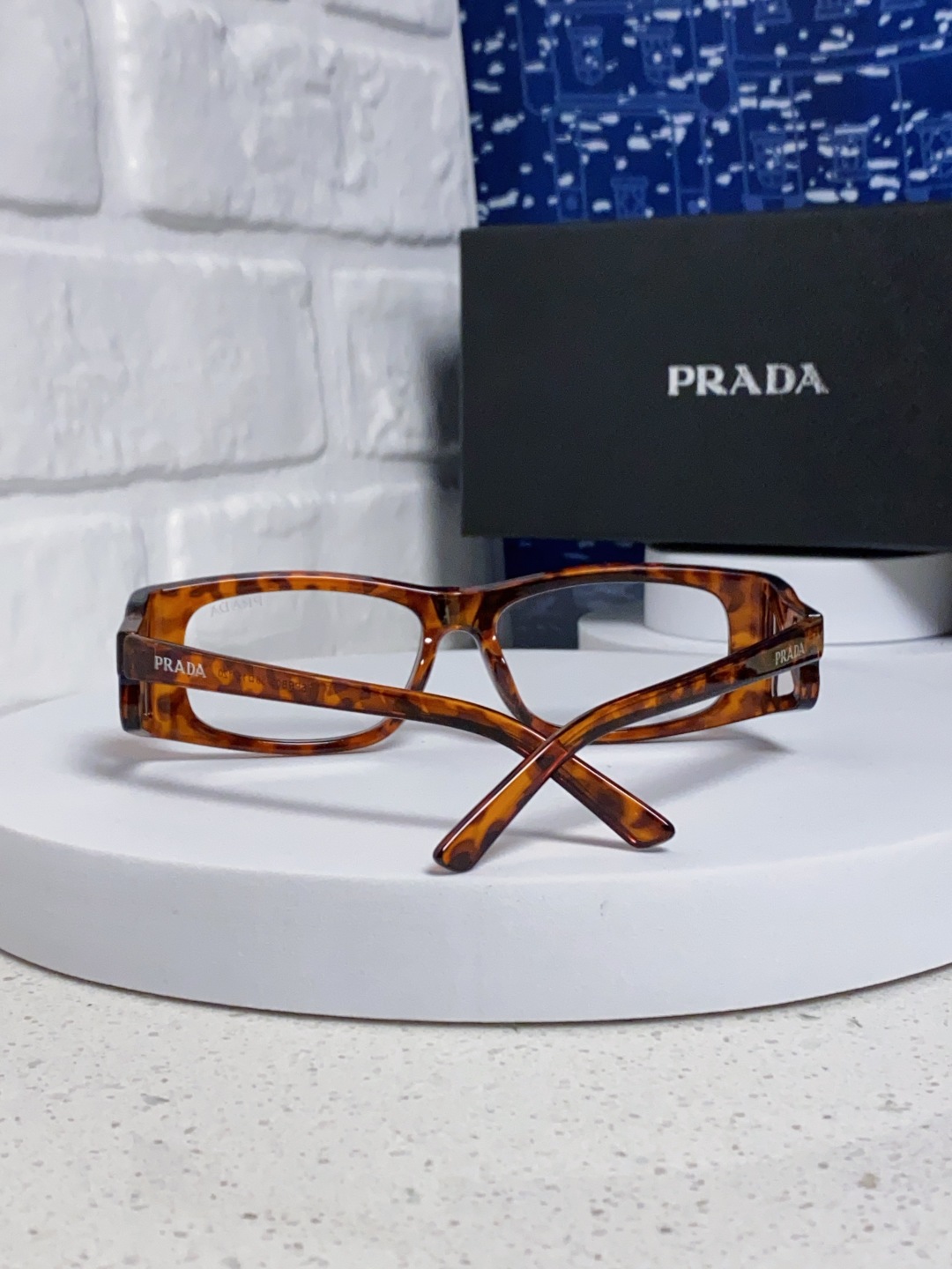 Prada普拉达 2025新款欧美时尚方形护目未来科技感太阳镜时尚潮流设计墨镜可配度数 SPRB03