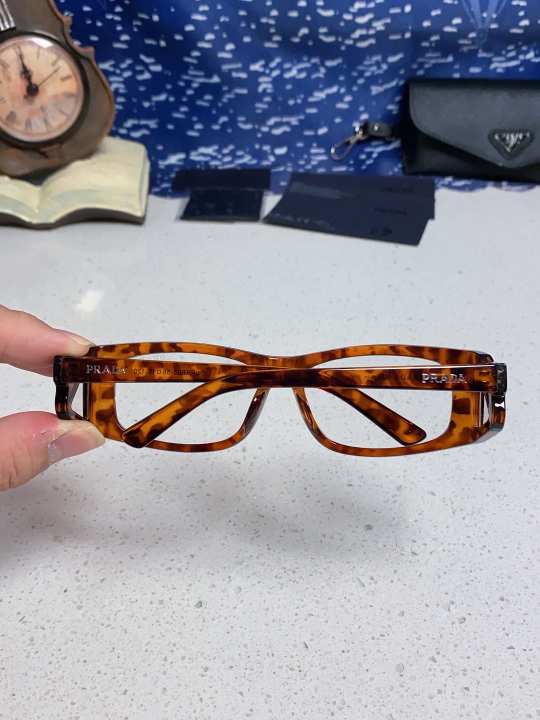 Prada普拉达 2025新款欧美时尚方形护目未来科技感太阳镜时尚潮流设计墨镜可配度数 SPRB03