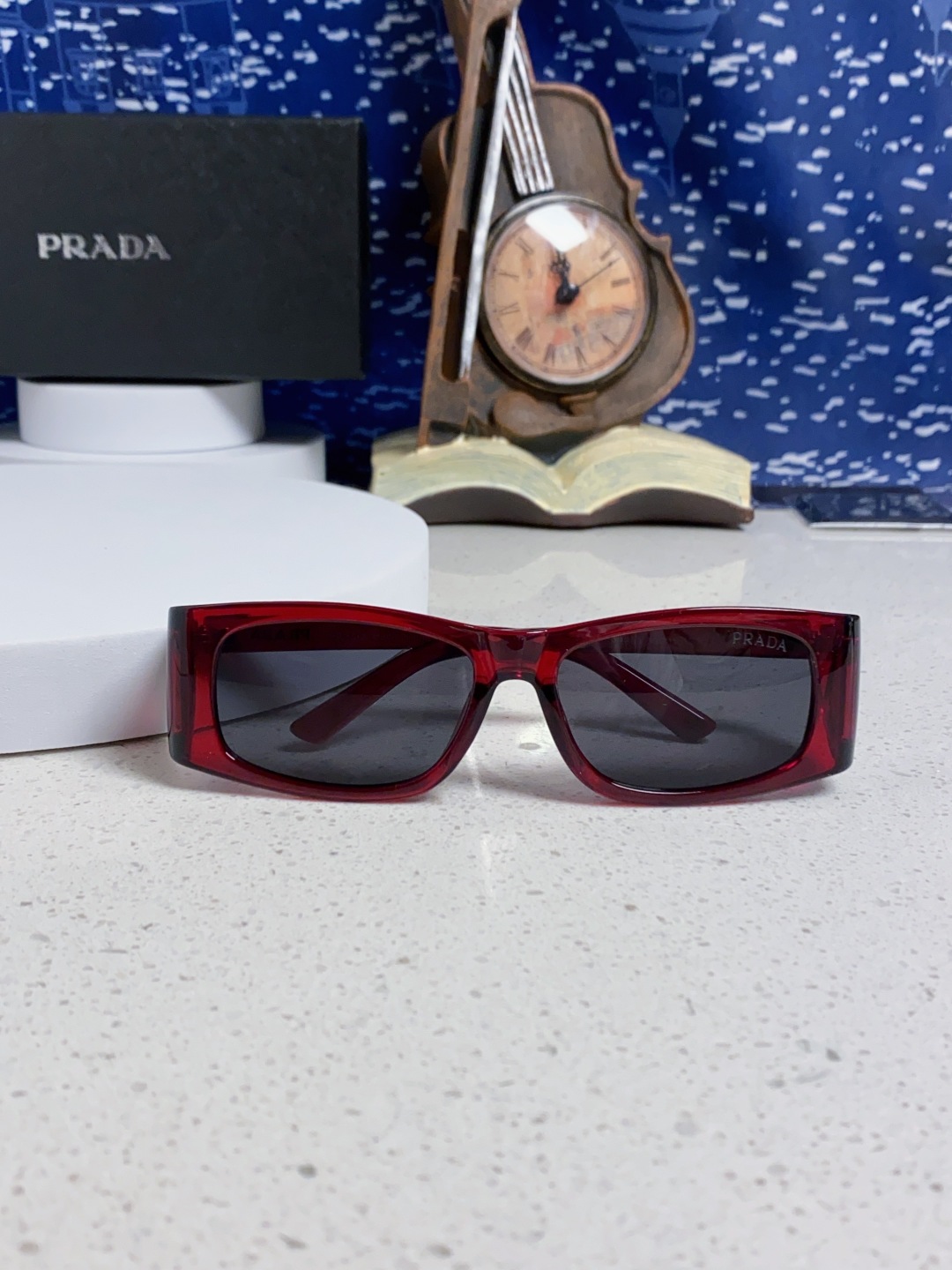 Prada普拉达 2025新款欧美时尚方形护目未来科技感太阳镜时尚潮流设计墨镜可配度数 SPRB03